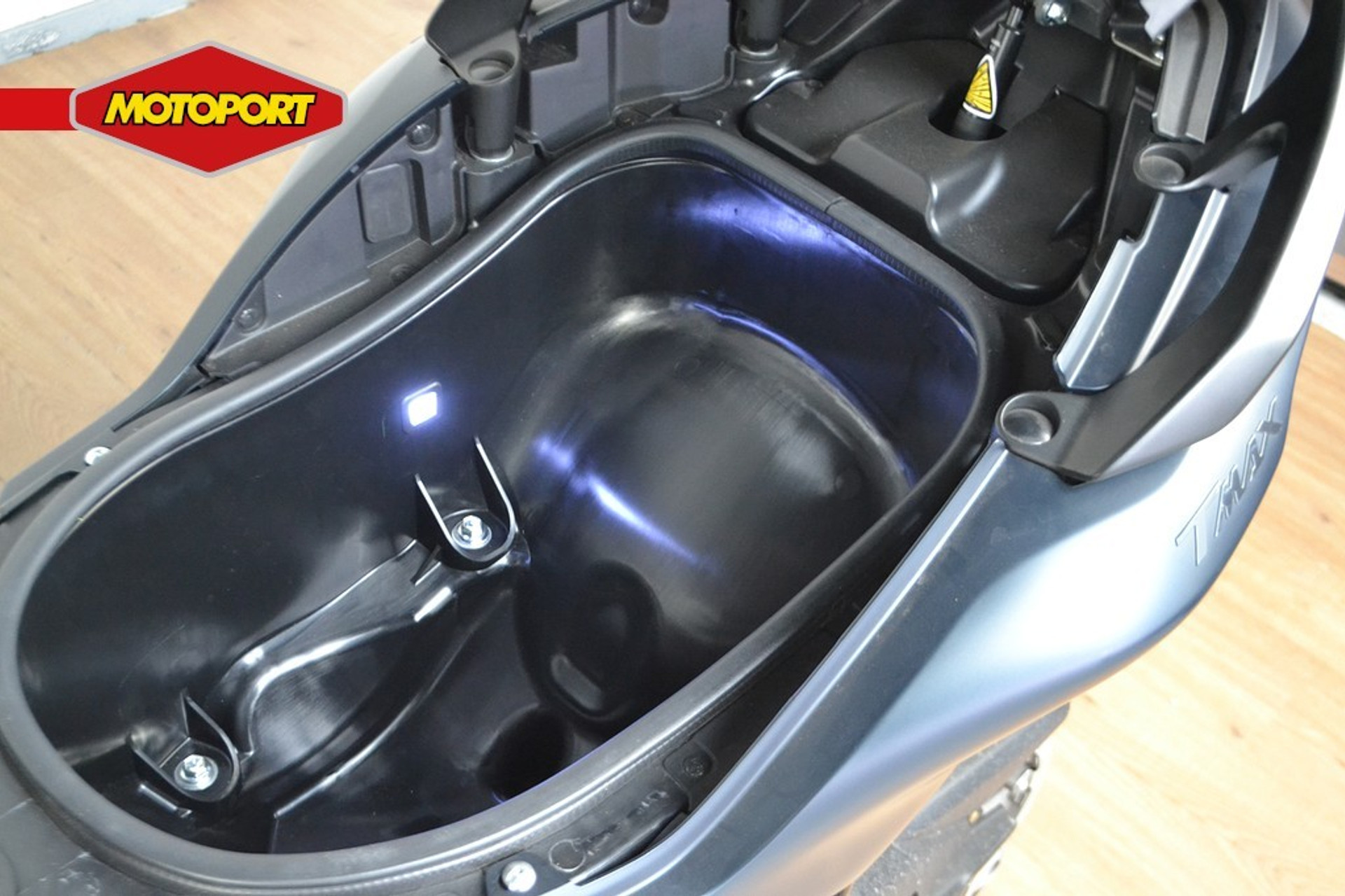 Yamaha T-MAX TMAX Tech 4 Yamaha T-MAX TMAX Tech - Afbeelding 4