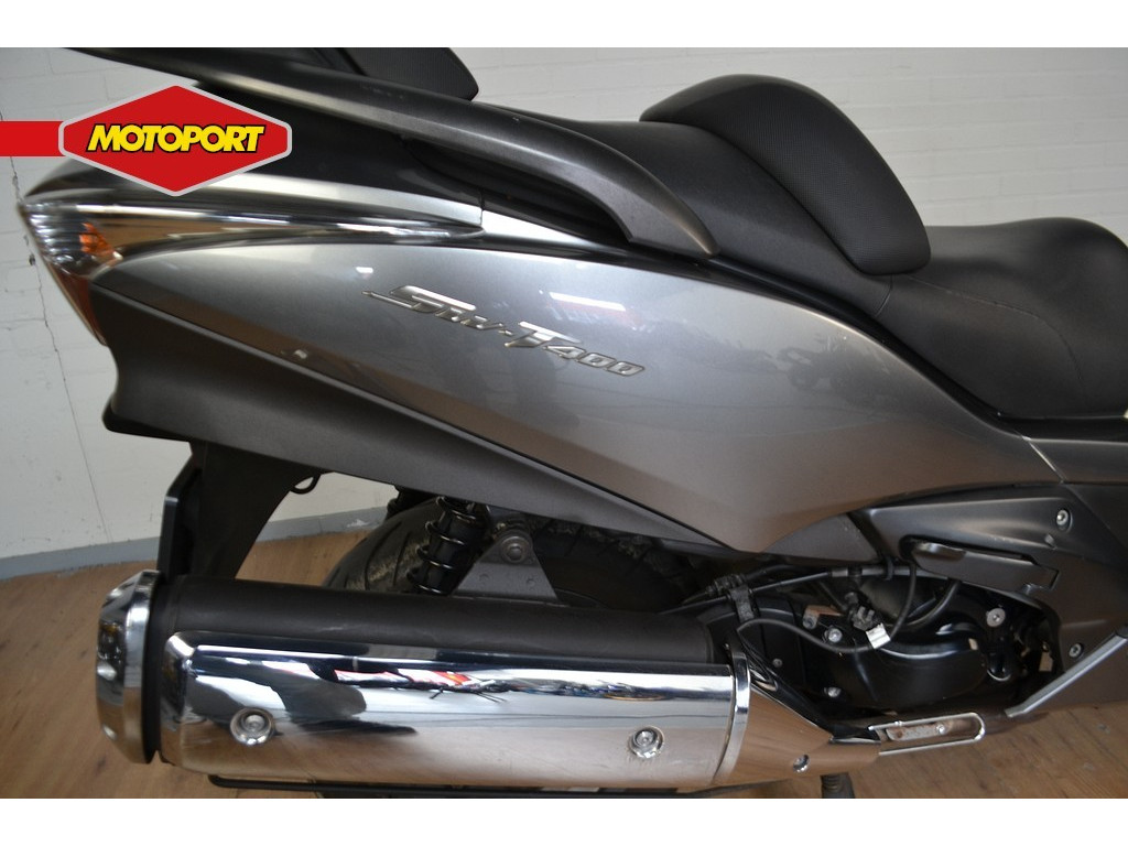 Honda FJS 400 2 Honda FJS 400 - Afbeelding 2