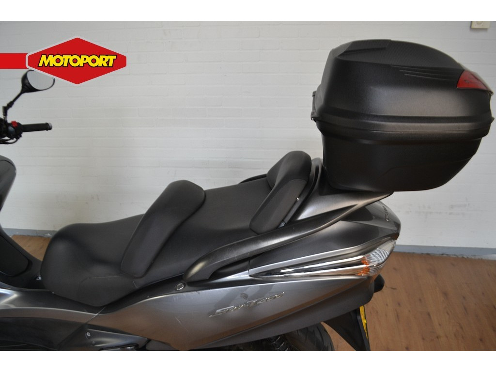 Honda FJS 400 5 Honda FJS 400 - Afbeelding 5