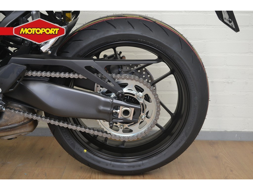 Yamaha MT 09 10 Yamaha MT 09 - Afbeelding 10