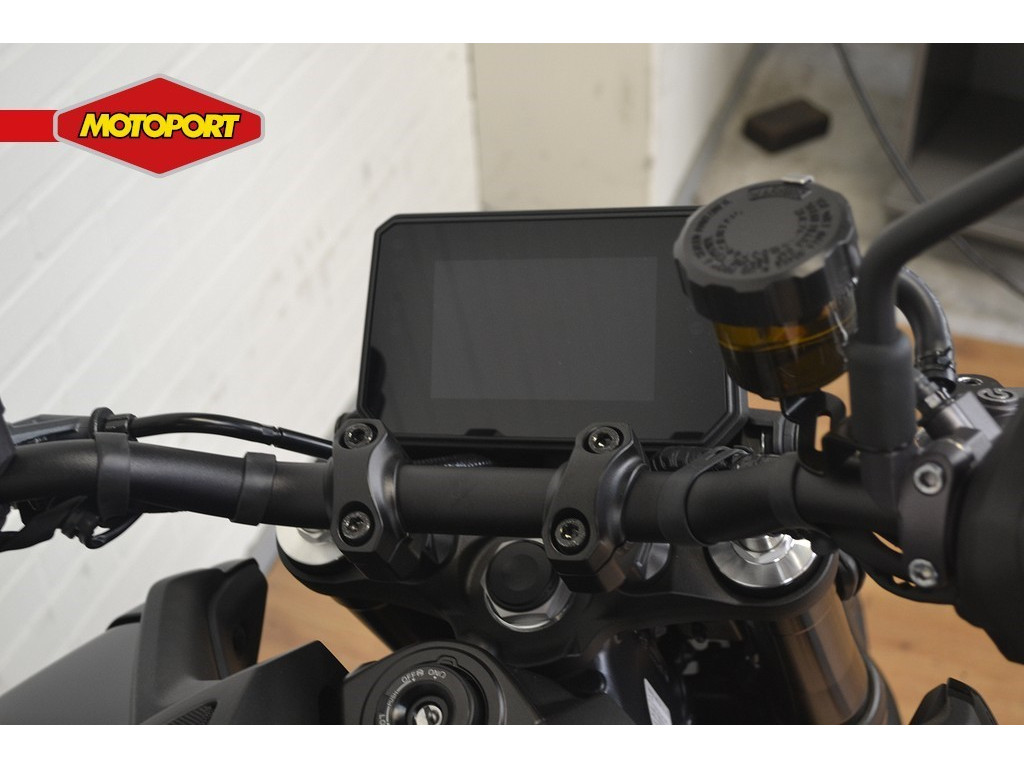 Yamaha MT 09 3 Yamaha MT 09 - Afbeelding 3