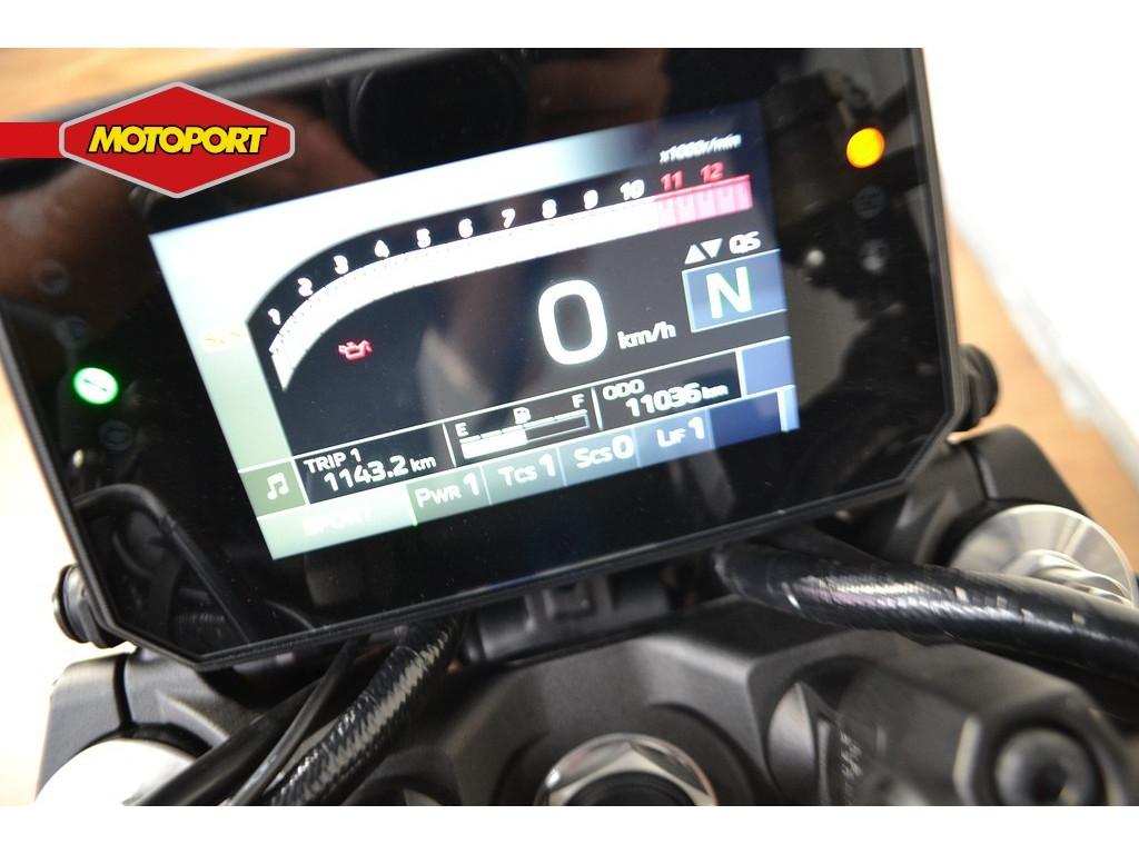 Yamaha MT 09 6 Yamaha MT 09 - Afbeelding 6